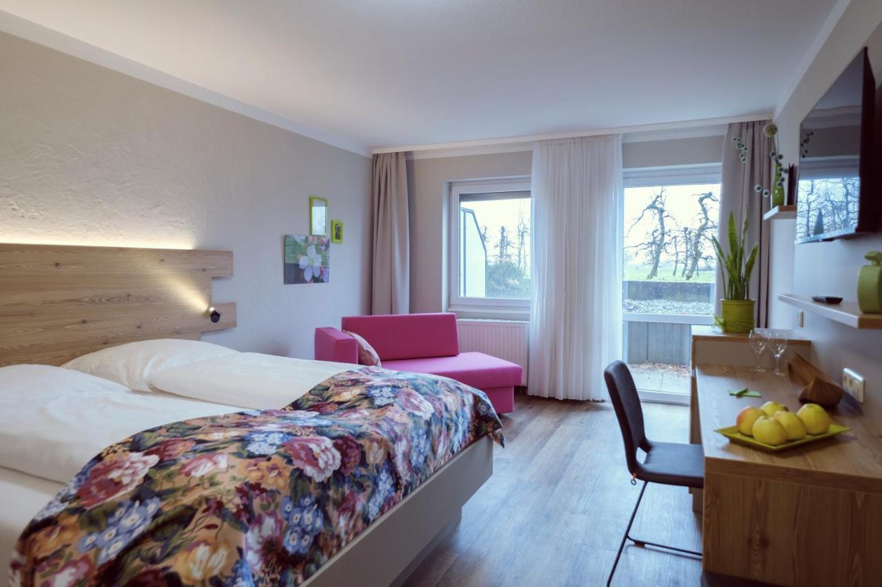 Apfelbluete Bed & Breakfast 8 Km Vom Bodensee Salem  Ngoại thất bức ảnh
