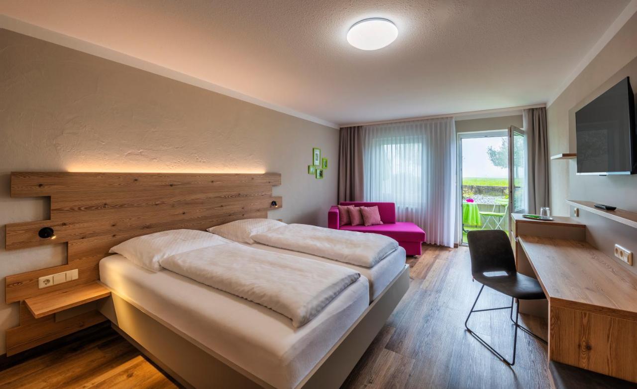 Apfelbluete Bed & Breakfast 8 Km Vom Bodensee Salem  Ngoại thất bức ảnh